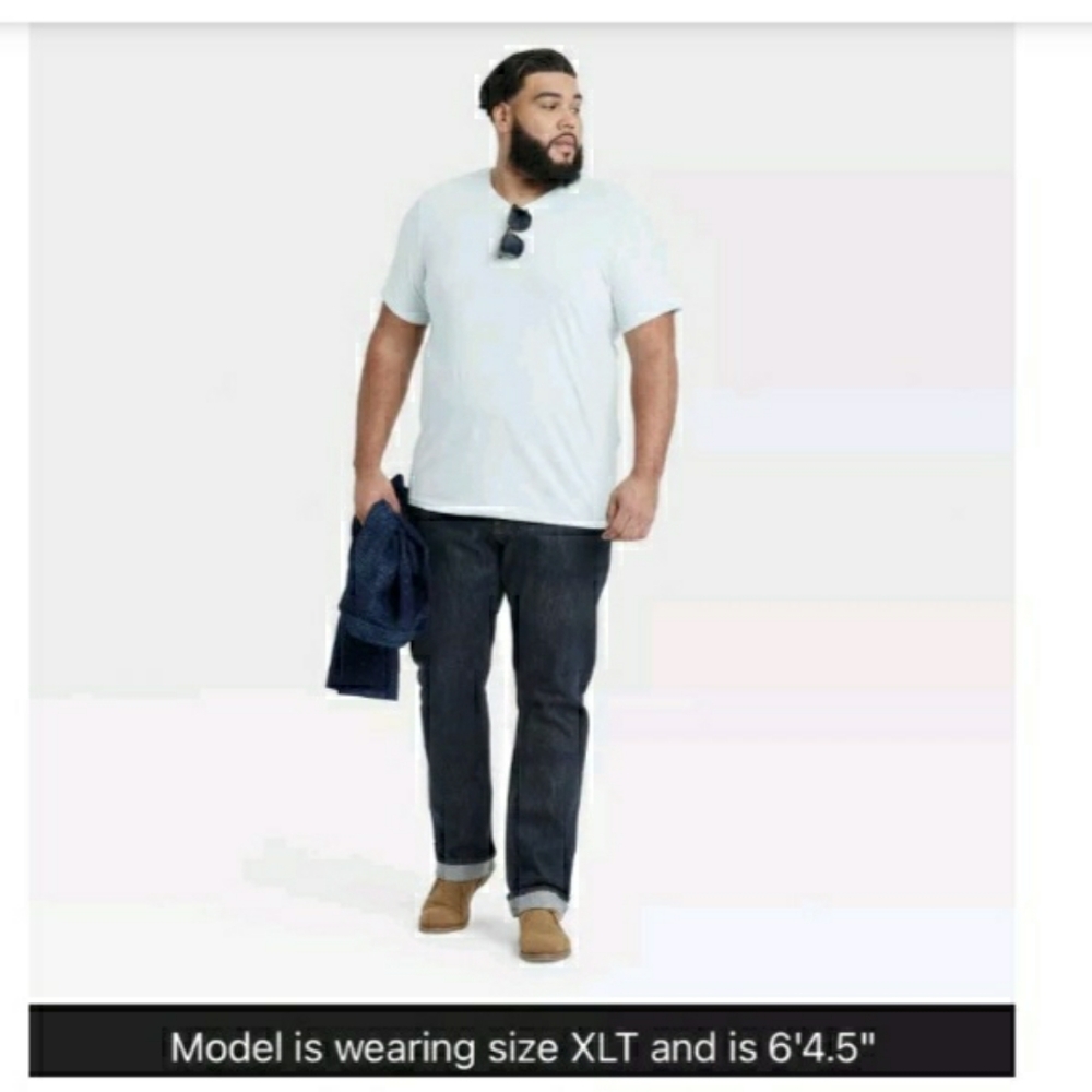 Men's Standard Fit Short Sleeve V-neck T-shirts Go